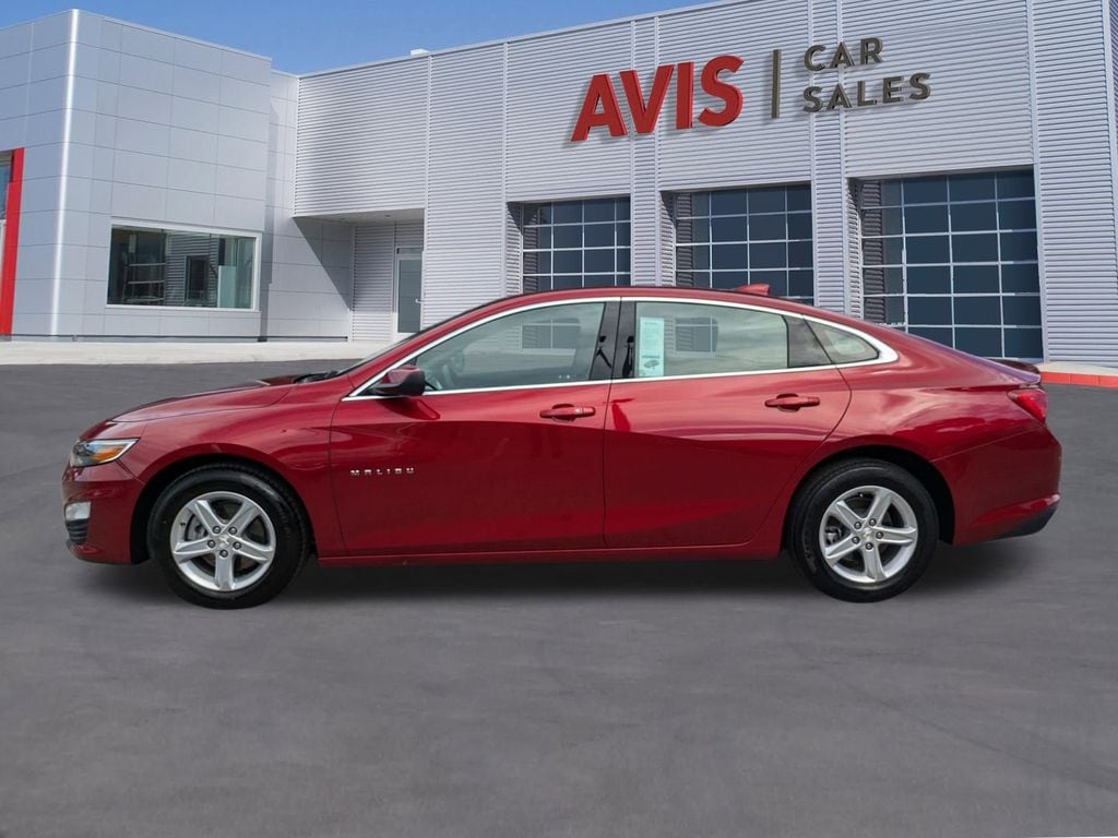 Thumbnail: 2024 Chevrolet Malibu - 10