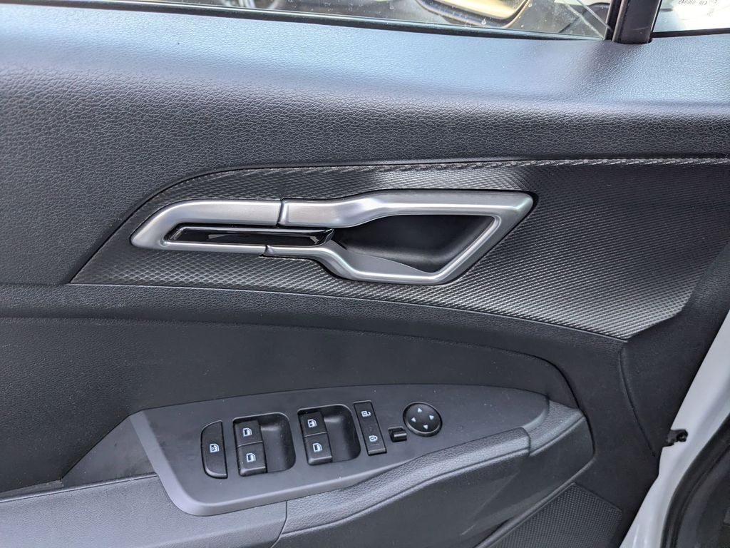 Thumbnail: 2024 Kia Sportage - 22