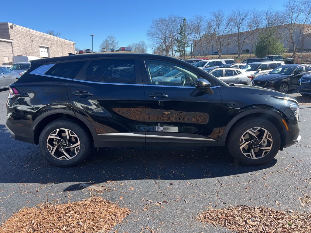 Thumbnail: 2024 Kia Sportage - 4