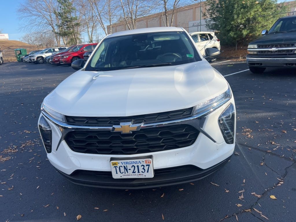 Certified 2025 Chevrolet Trax LS SUV