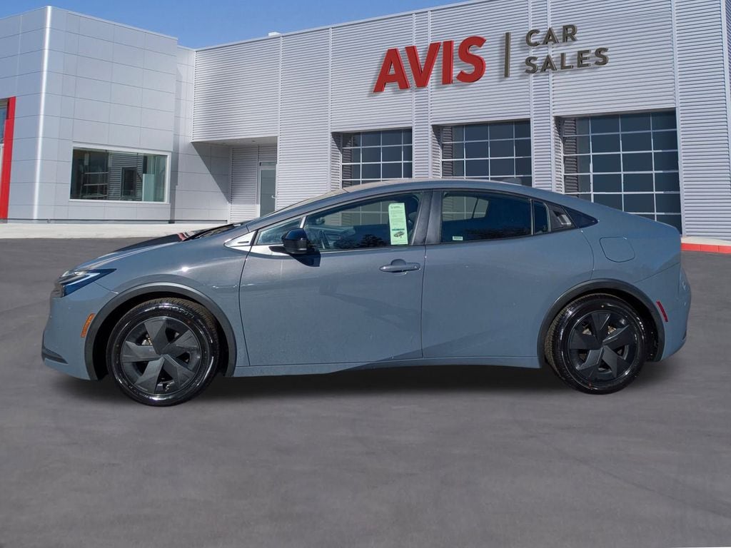 Thumbnail: 2025 Toyota Prius - 10
