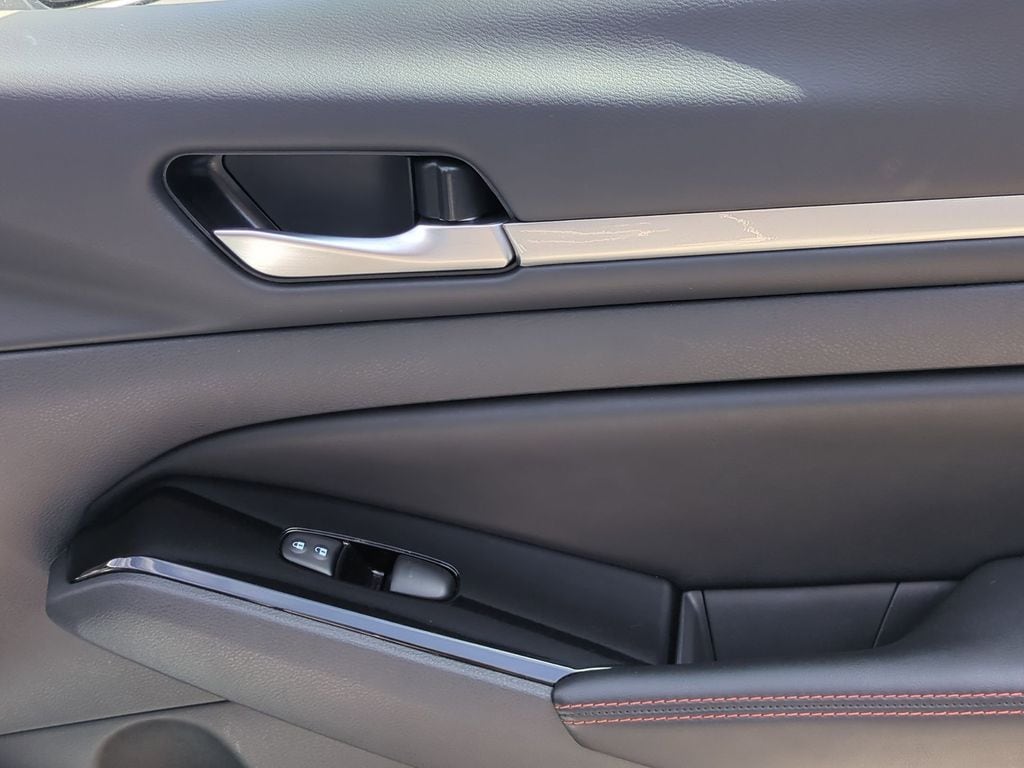 Thumbnail: 2025 Nissan Altima - 33