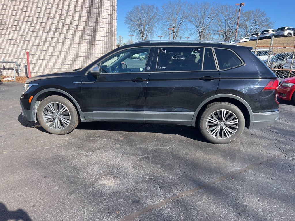 Thumbnail: 2024 Volkswagen Tiguan - 12