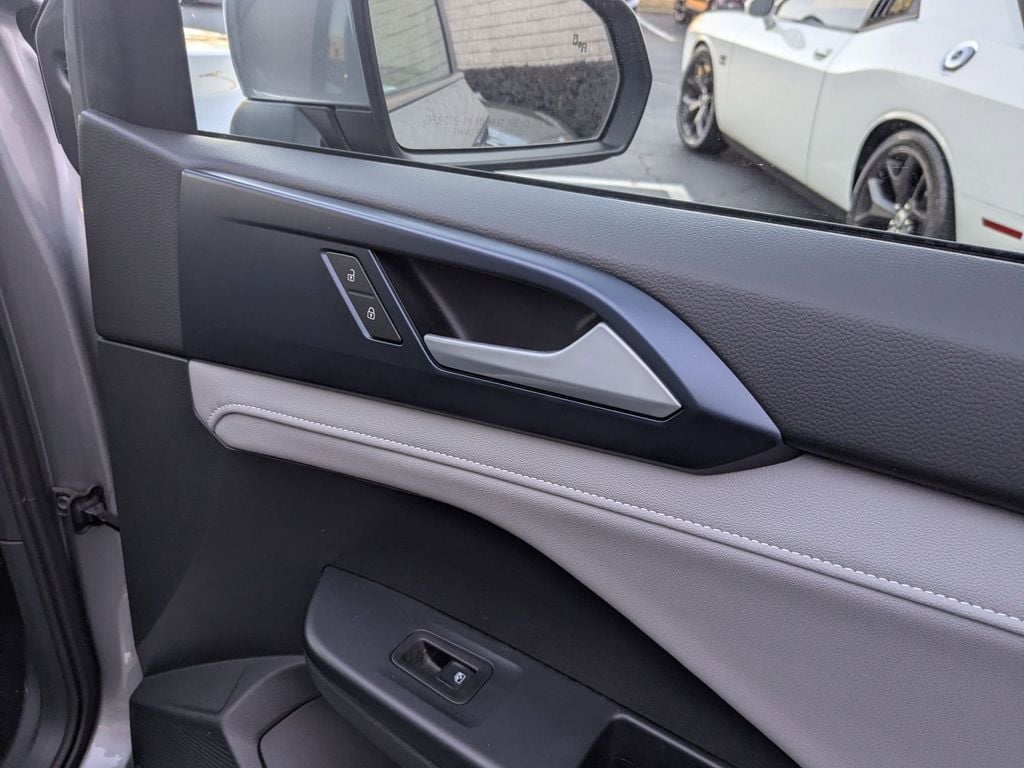 Thumbnail: 2024 Volkswagen Taos - 33