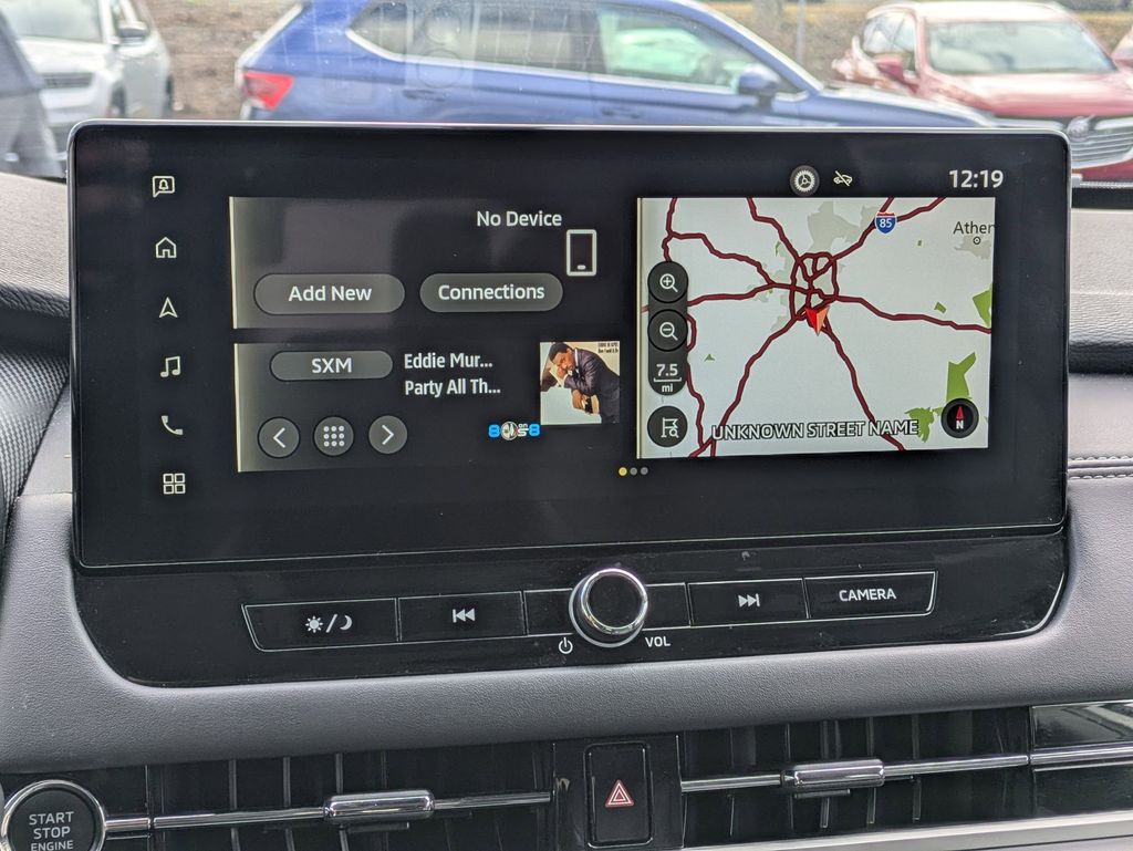 Thumbnail: 2025 Mitsubishi Outlander - 21