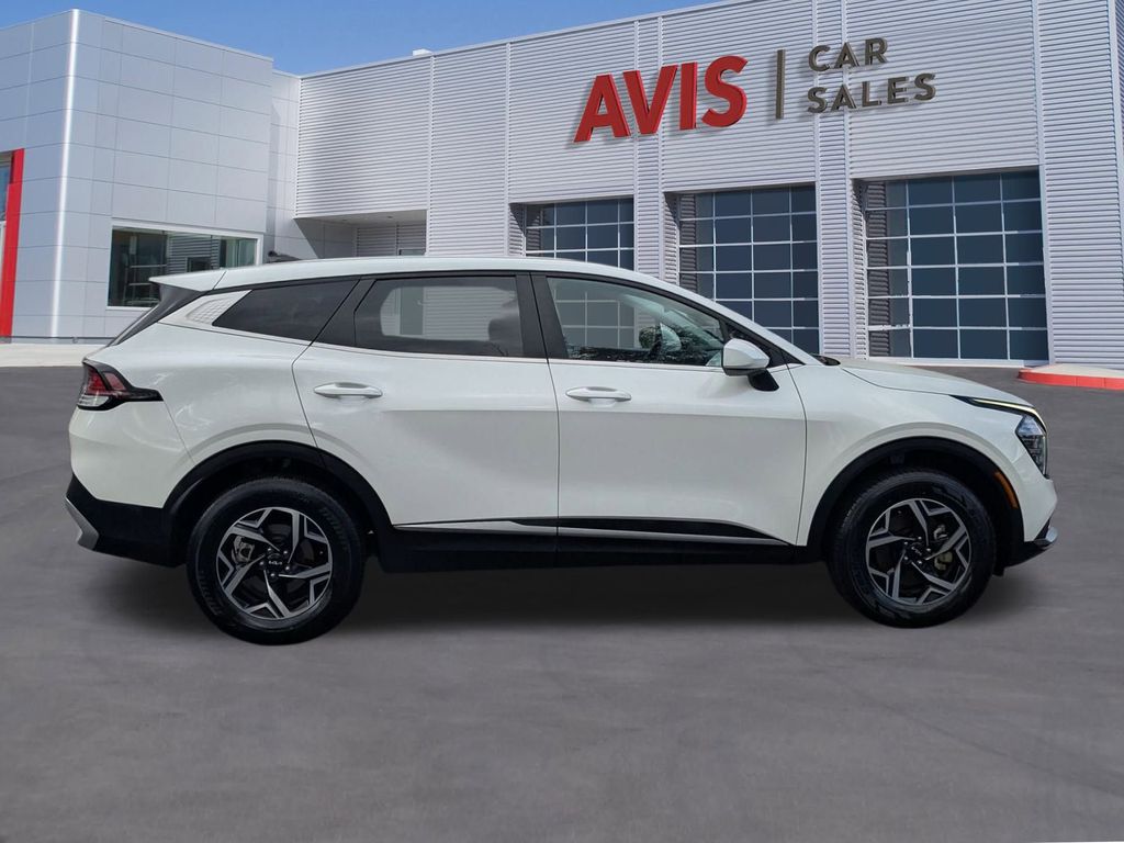 Thumbnail: 2024 Kia Sportage - 5