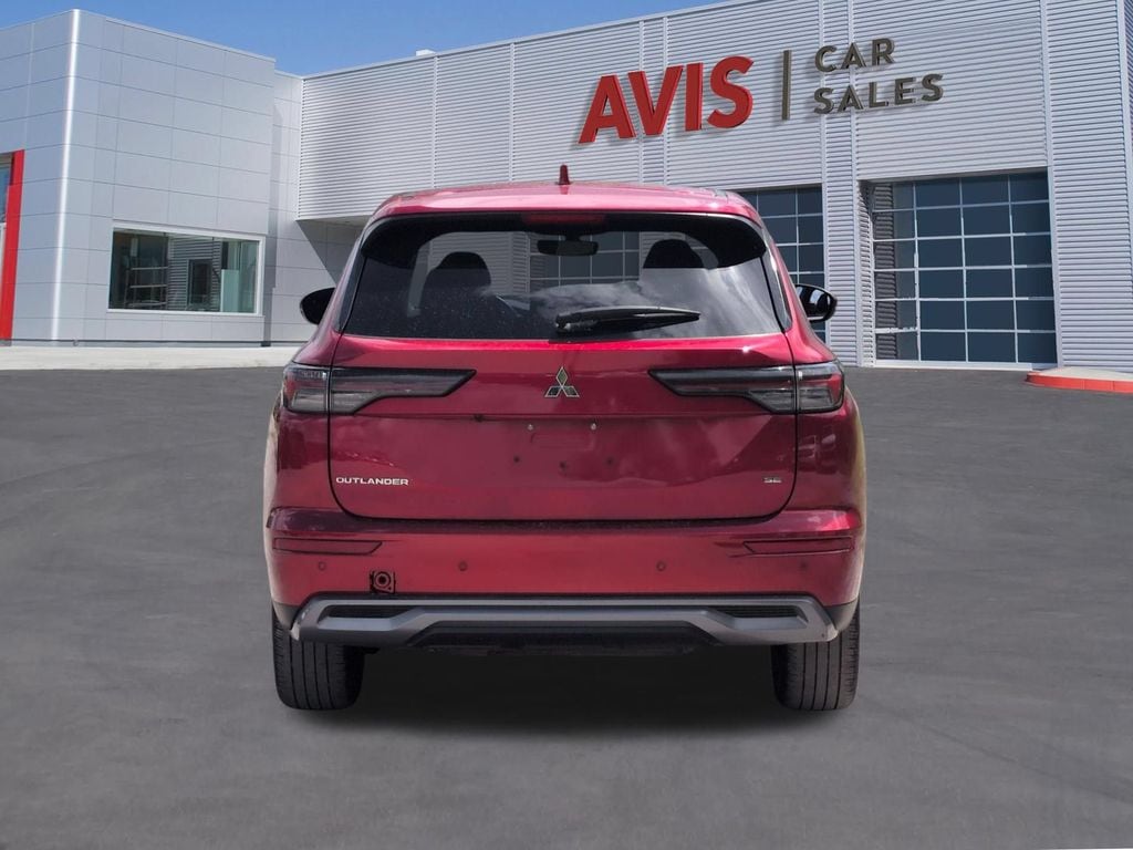 Thumbnail: 2025 Mitsubishi Outlander - 7