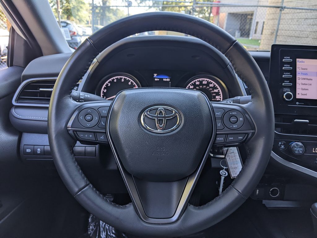 2024 Toyota Camry SE 16