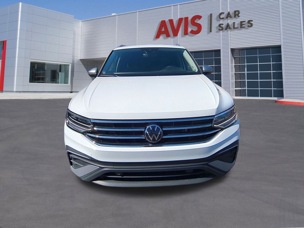 Thumbnail: 2024 Volkswagen Tiguan - 2