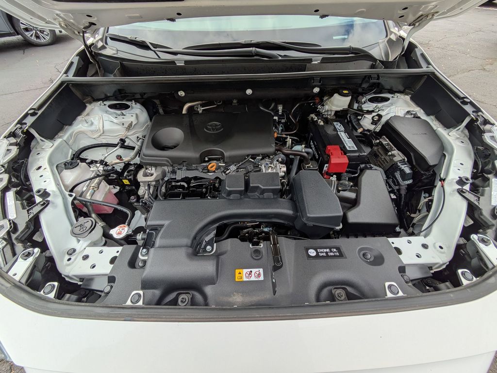 Thumbnail: 2024 Toyota RAV4 - 31