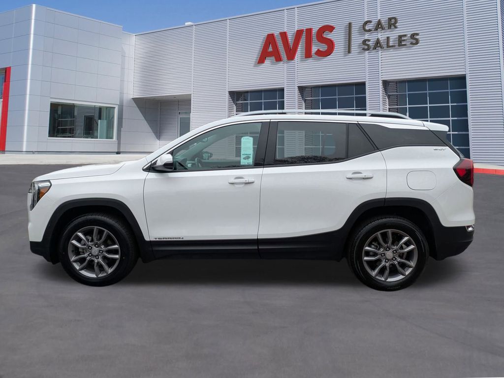 Thumbnail: 2024 GMC Terrain - 10