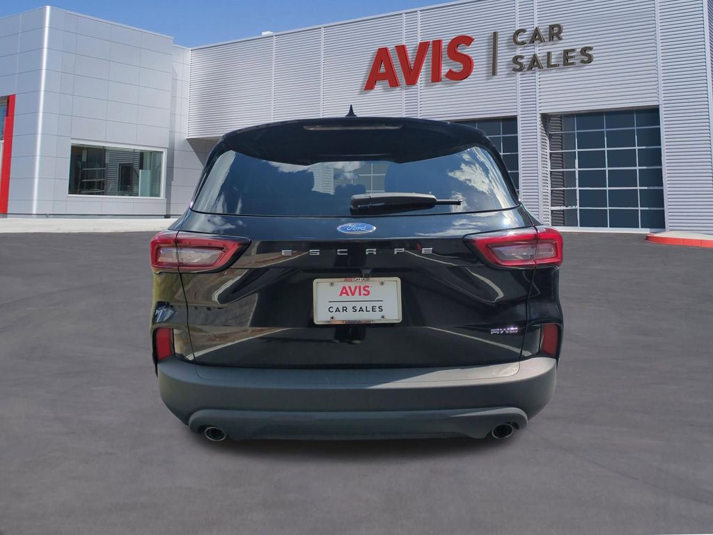 Thumbnail: 2025 Ford Escape - 7