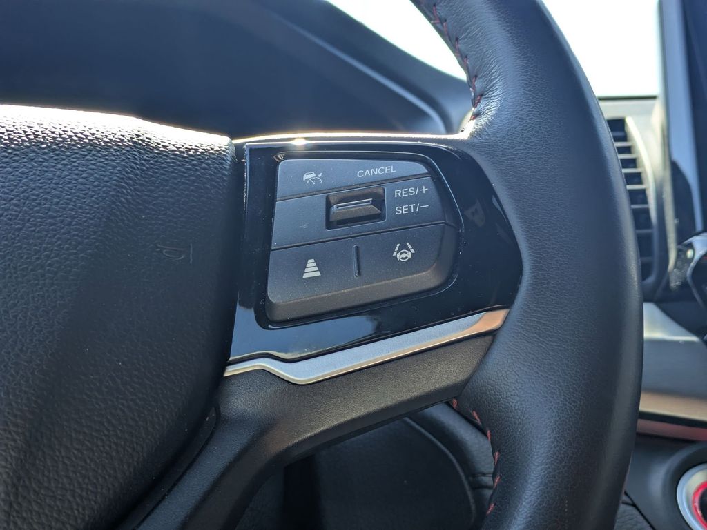 Thumbnail: 2025 Honda Odyssey - 22