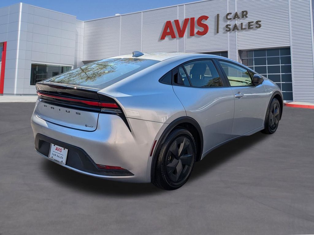 Thumbnail: 2024 Toyota Prius - 6
