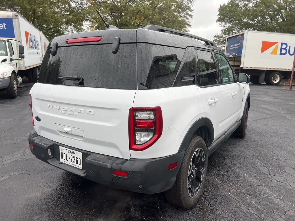 Thumbnail: 2025 Ford Bronco Sport - 11