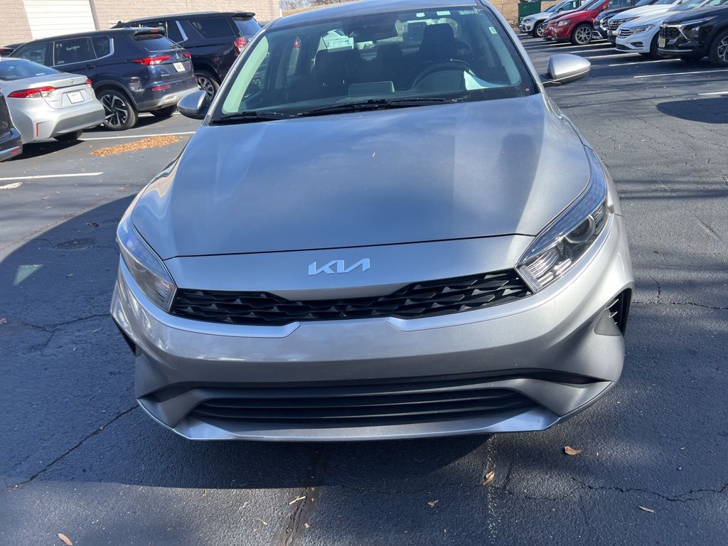 Thumbnail: 2024 Kia Forte - 2