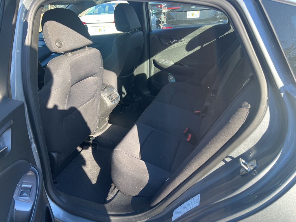 Thumbnail: 2023 Chevrolet Malibu - 7