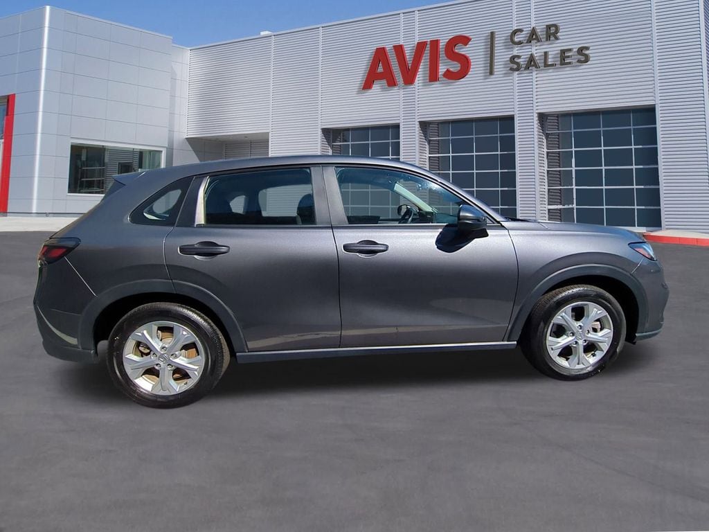 Thumbnail: 2025 Honda HR-V - 5