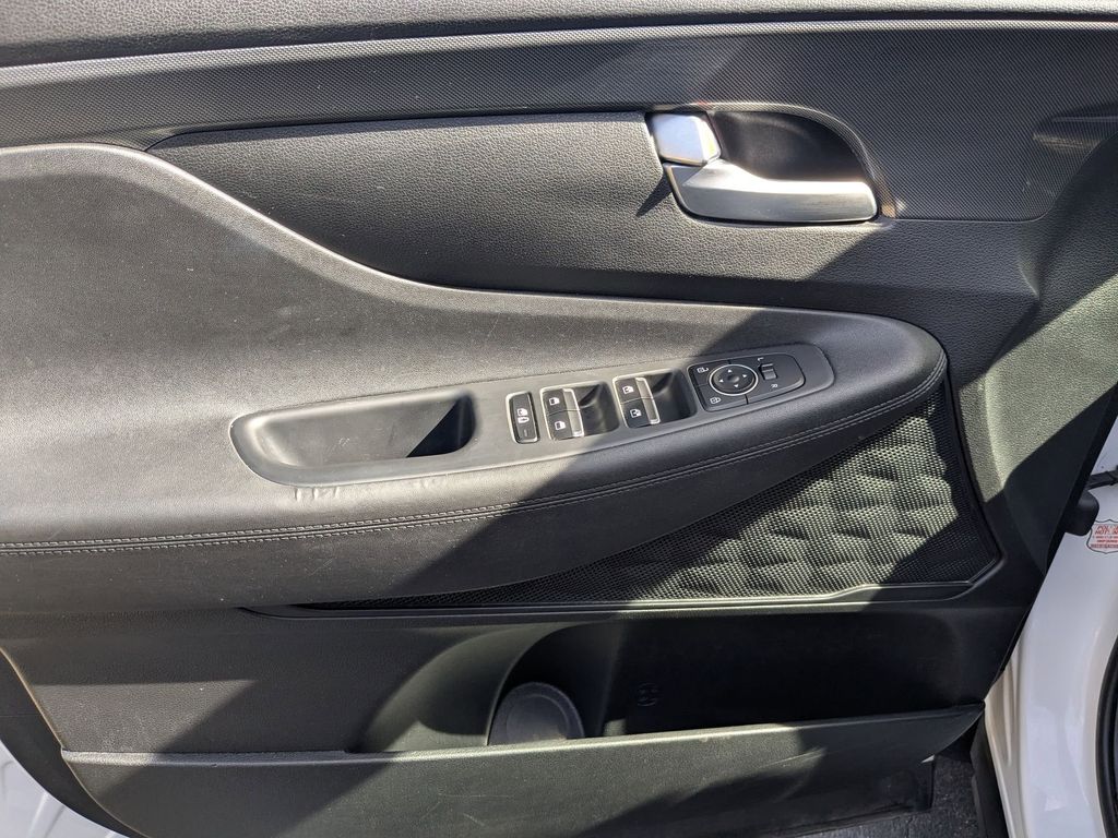 Thumbnail: 2023 Hyundai Santa Fe - 23