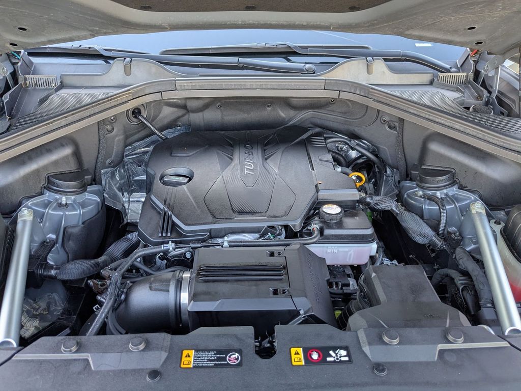 Thumbnail: 2024 Genesis GV80 - 35