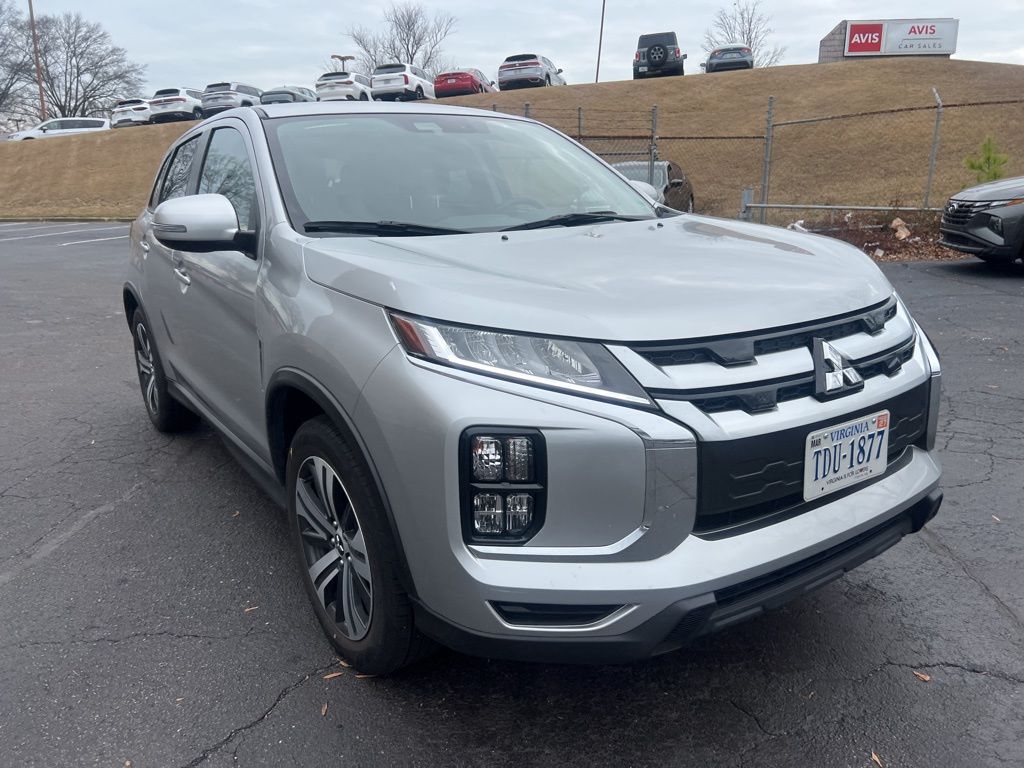 Thumbnail: 2025 Mitsubishi Outlander Sport - 3