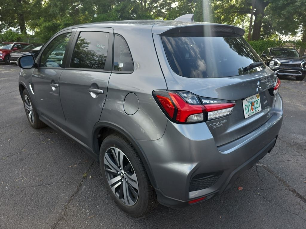 Thumbnail: 2025 Mitsubishi Outlander Sport - 9