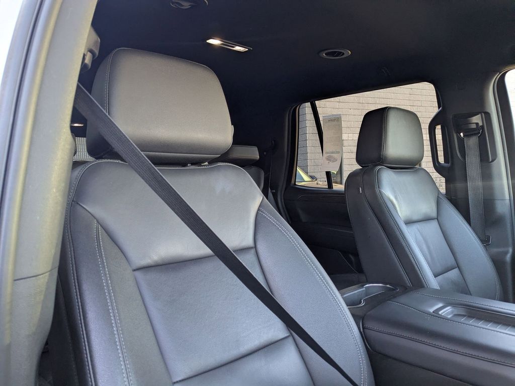 Thumbnail: 2024 Chevrolet Tahoe - 32