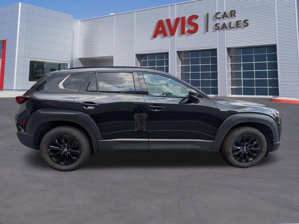 Thumbnail: 2025 Mazda CX-50 - 5
