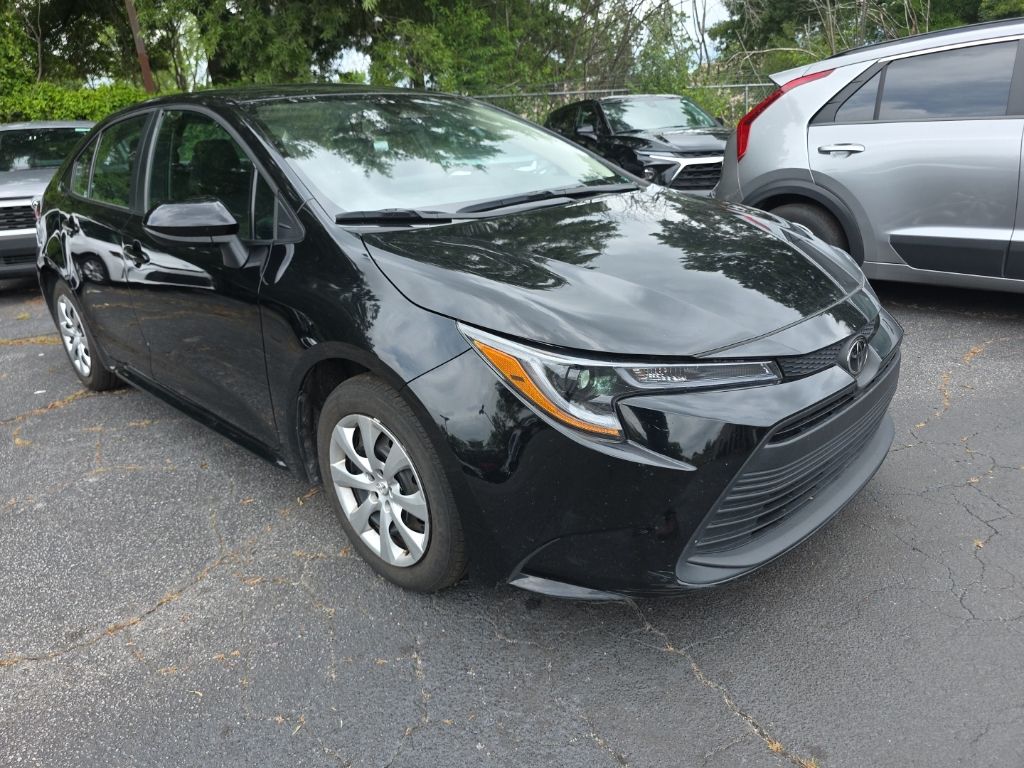 Thumbnail: 2025 Toyota Corolla - 3