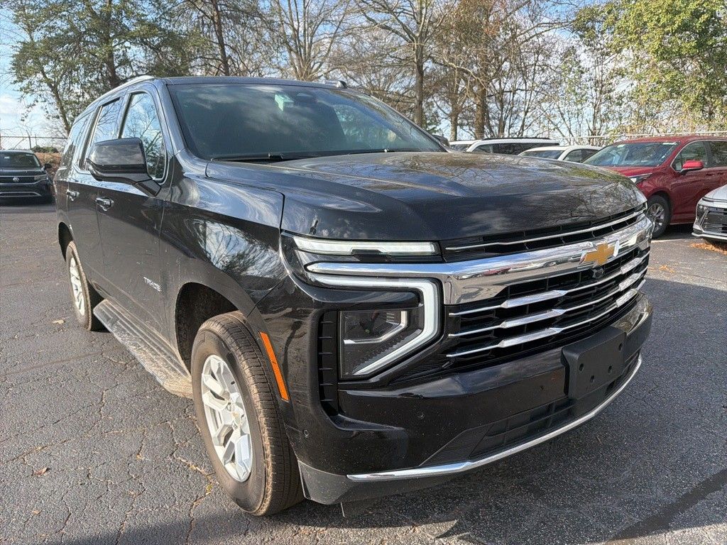 Thumbnail: 2025 Chevrolet Tahoe - 3