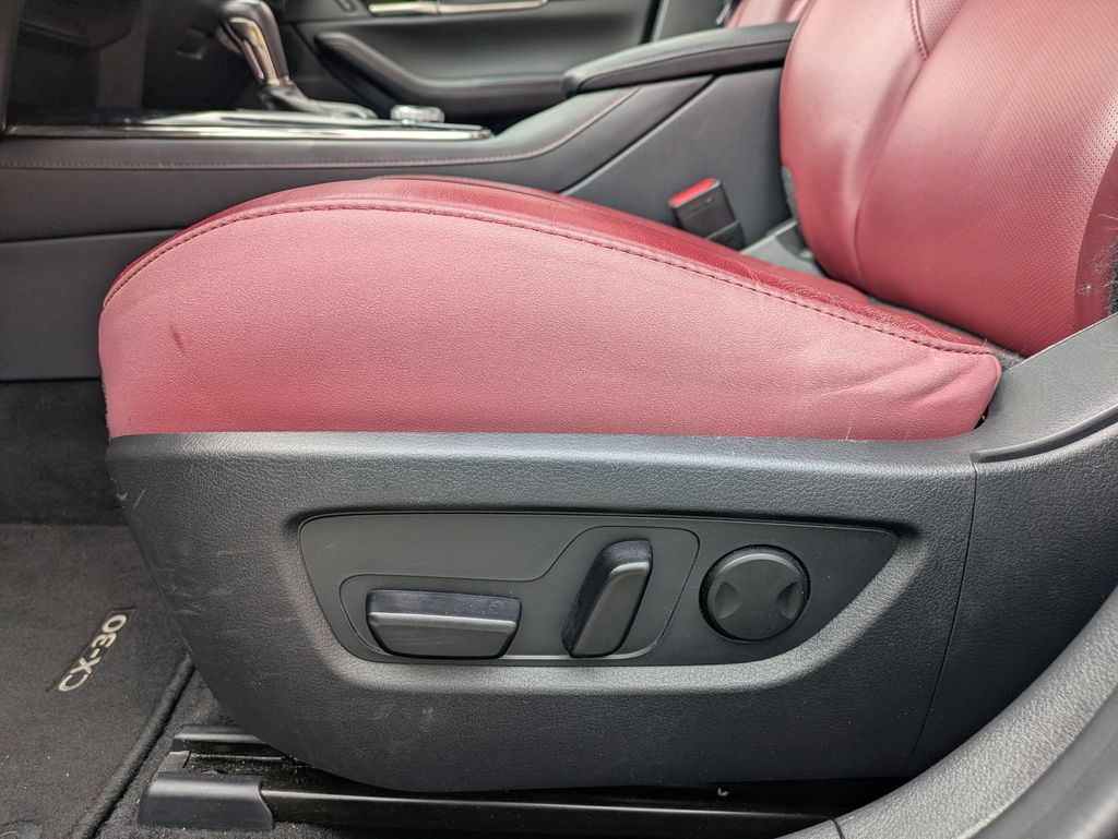 Thumbnail: 2025 Mazda CX-30 - 14