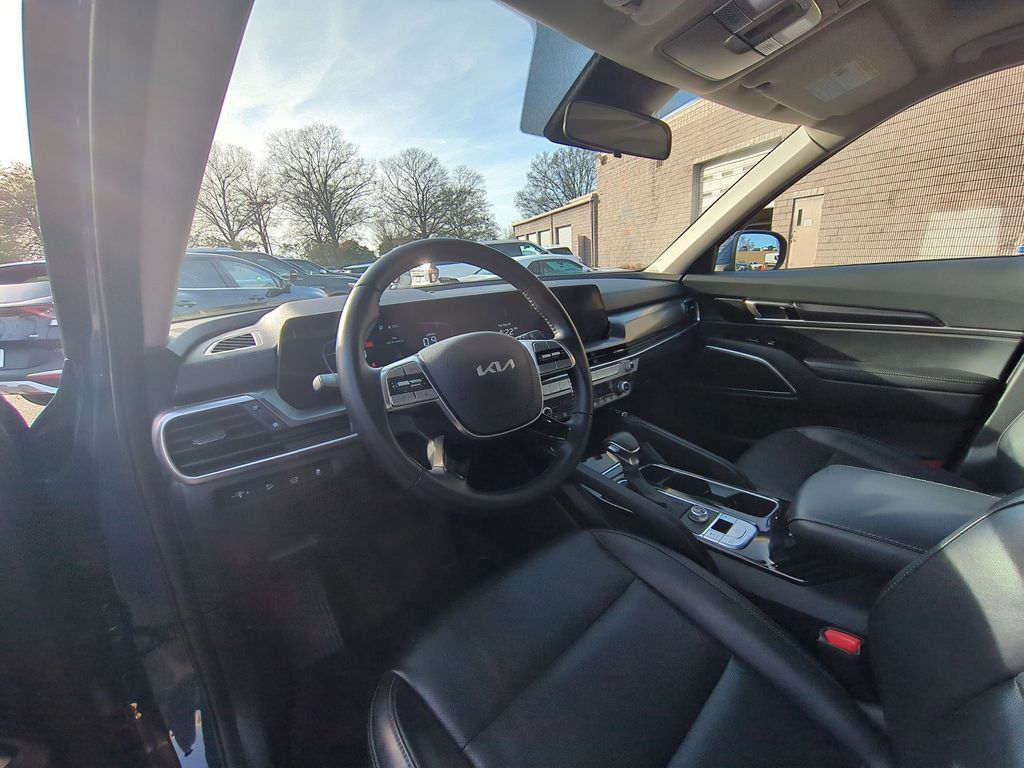 Thumbnail: 2025 Kia Telluride - 15