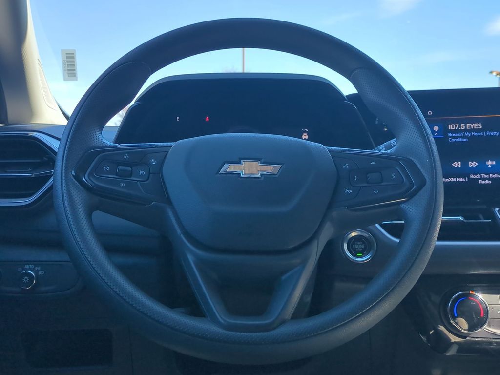 Thumbnail: 2025 Chevrolet TrailBlazer - 22