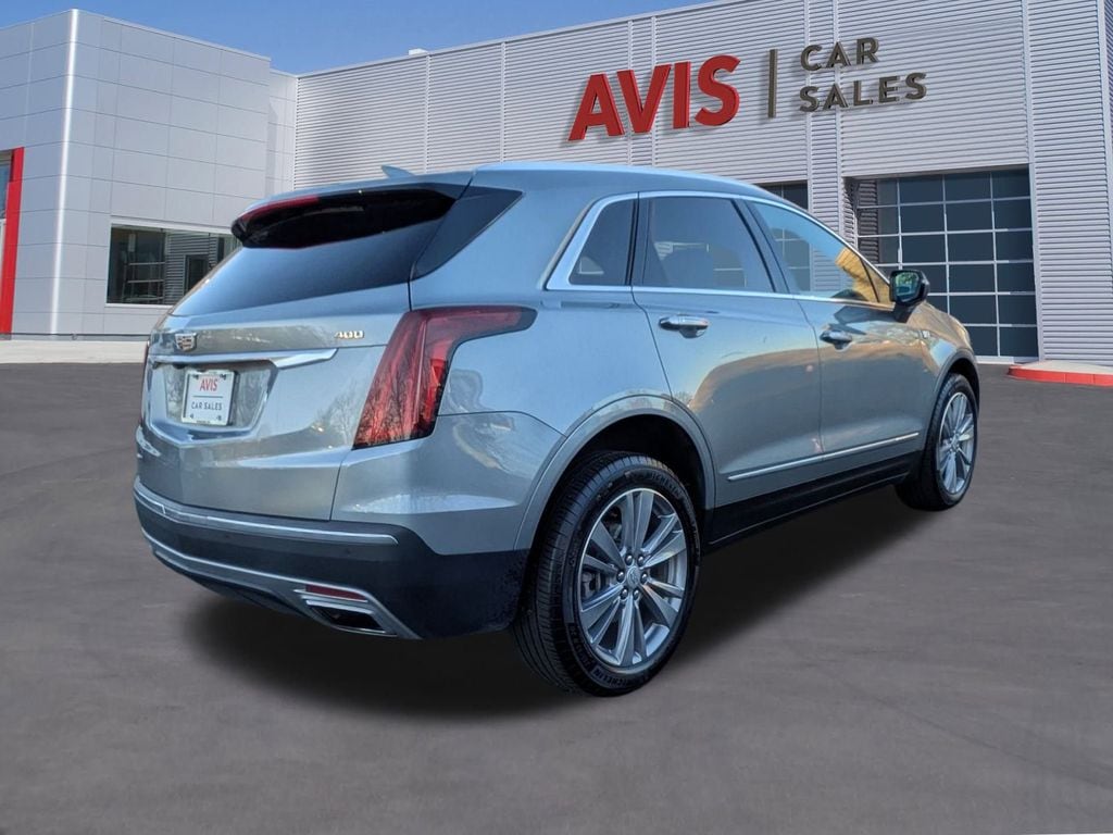 Thumbnail: 2024 Cadillac XT5 - 6