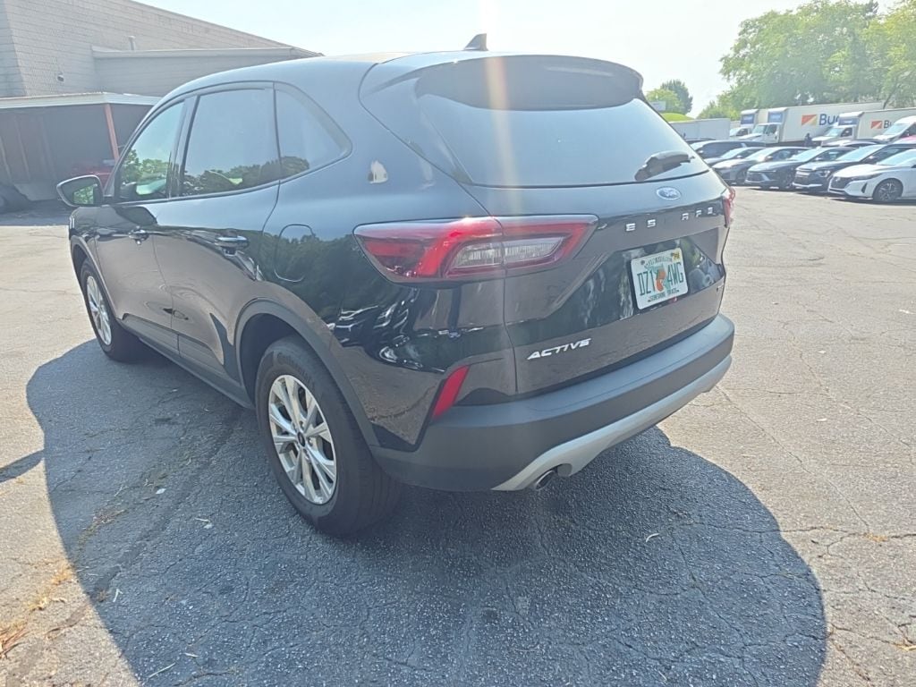 Thumbnail: 2025 Ford Escape - 8
