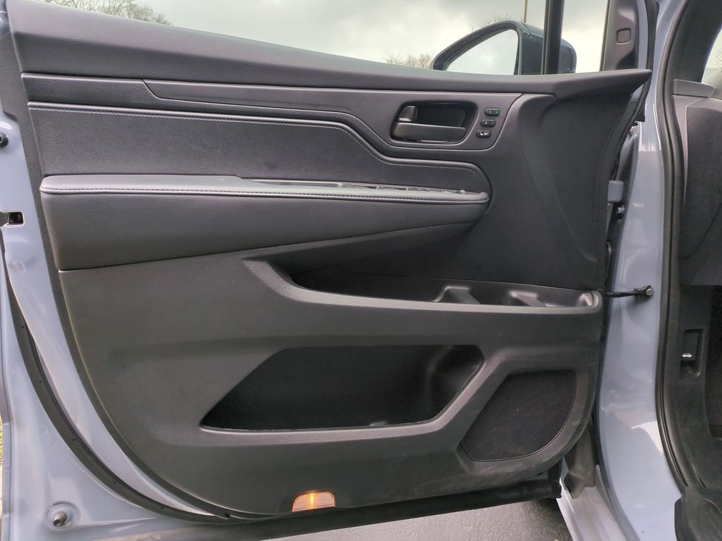 Thumbnail: 2025 Honda Odyssey - 11