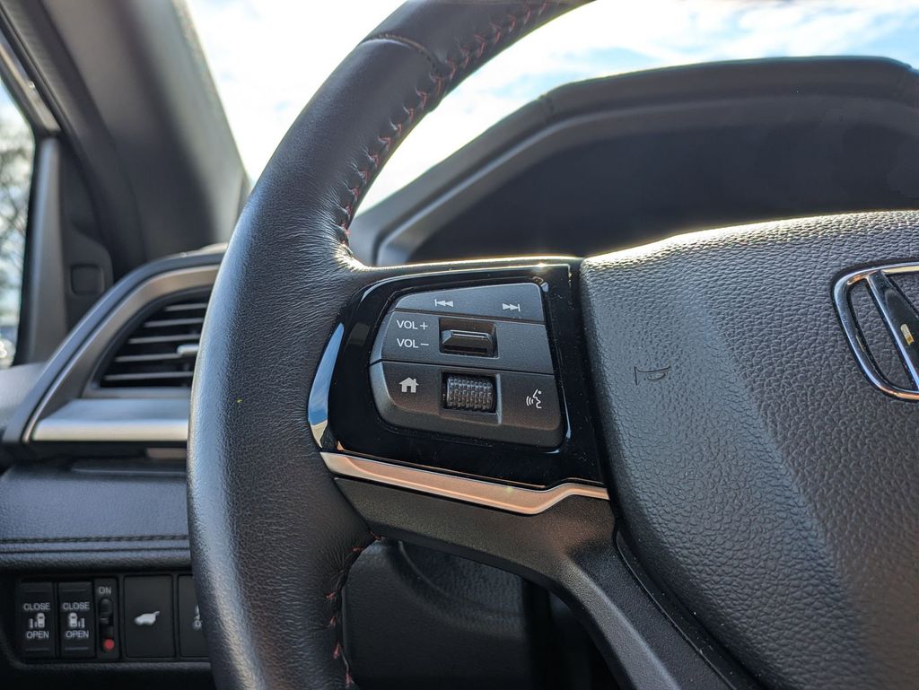 Thumbnail: 2025 Honda Odyssey - 22