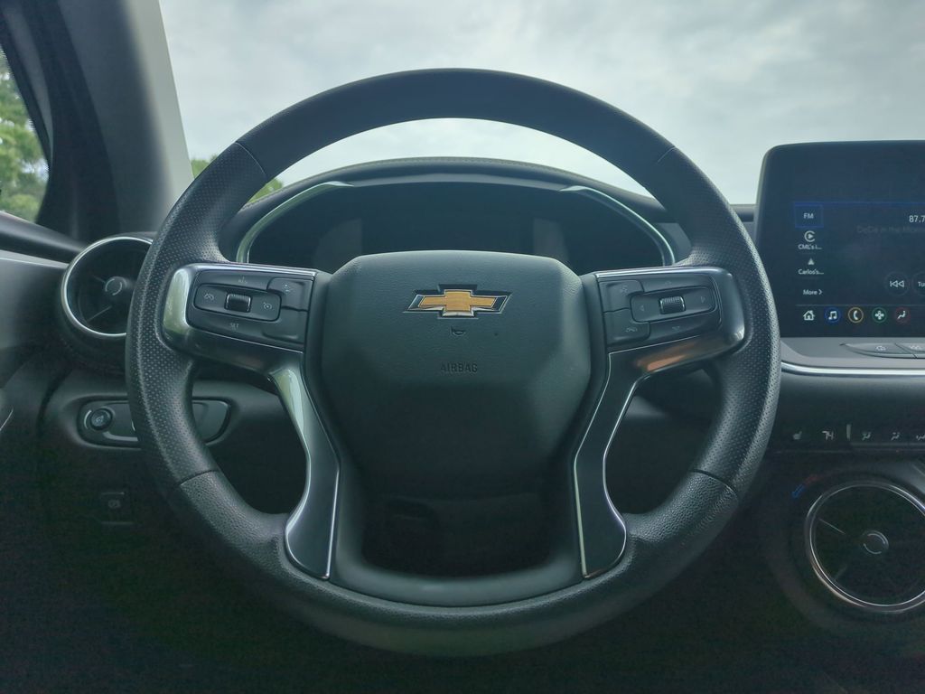 Thumbnail: 2025 Chevrolet Blazer - 23