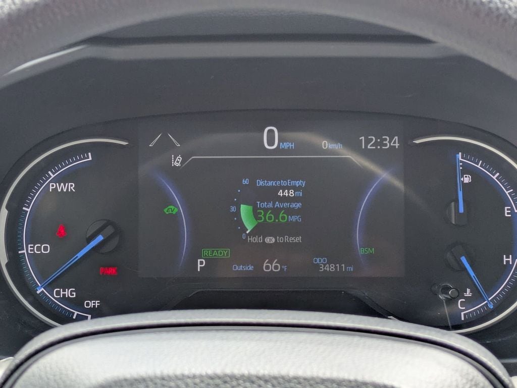 Thumbnail: 2025 Toyota RAV4 - 16