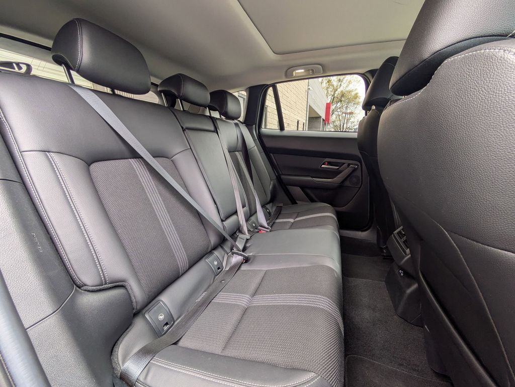 Thumbnail: 2025 Mazda CX-50 - 30