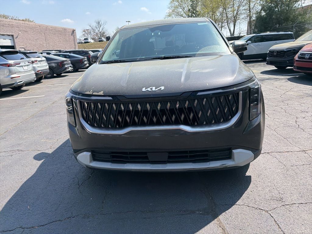 Thumbnail: 2025 Kia Carnival - 2