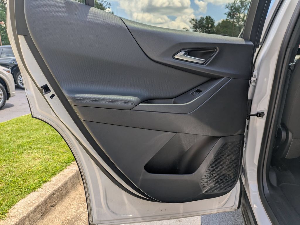 Thumbnail: 2025 Chevrolet Equinox - 26