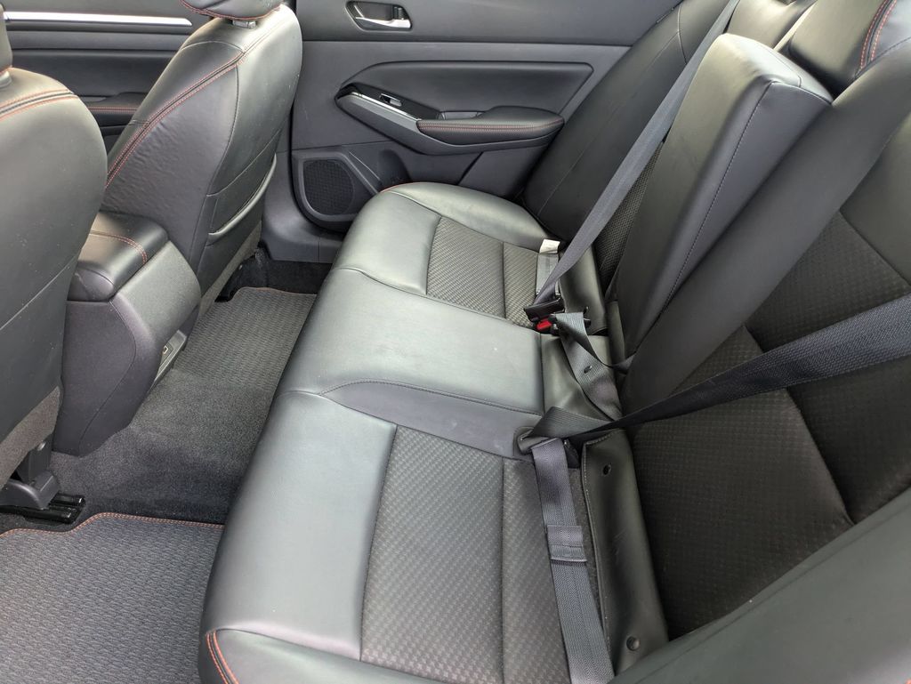 2025 Nissan Altima SR - Photo 27