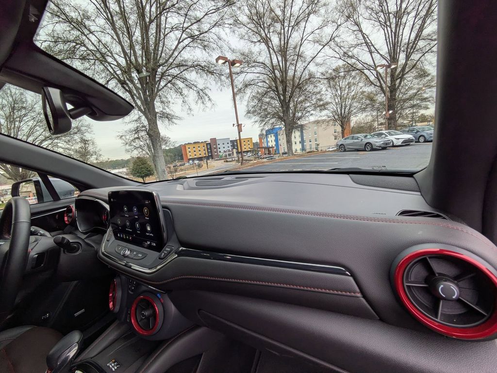 Thumbnail: 2025 Chevrolet Blazer - 28