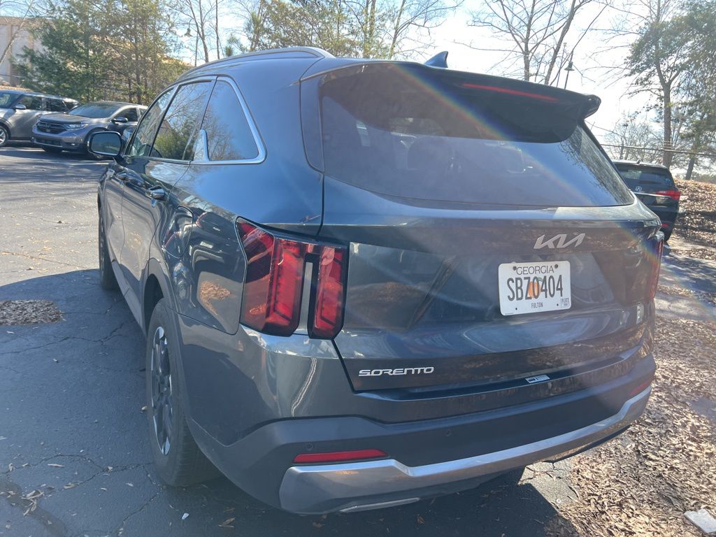 Thumbnail: 2024 Kia Sorento - 7