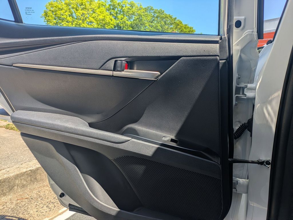 Thumbnail: 2025 Toyota Camry - 26