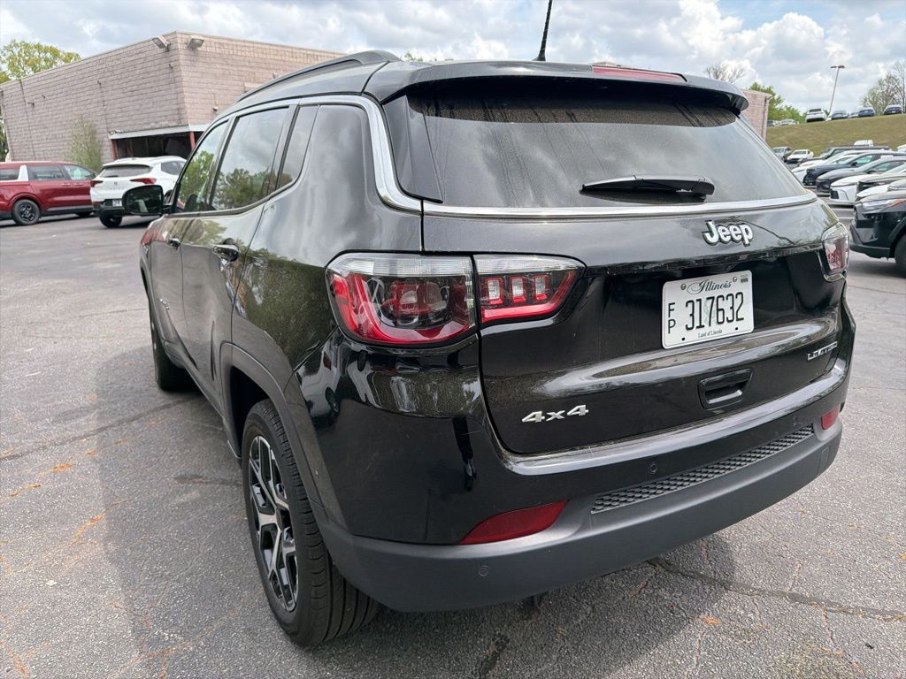 Thumbnail: 2025 Jeep Compass - 7