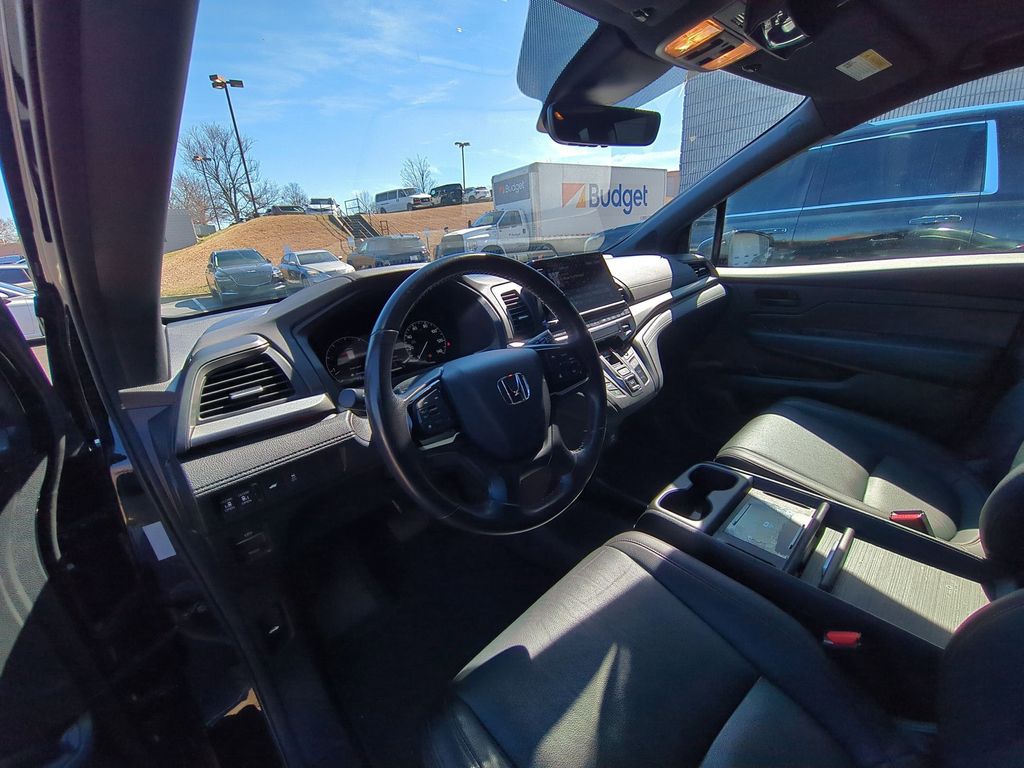 Thumbnail: 2025 Honda Odyssey - 15