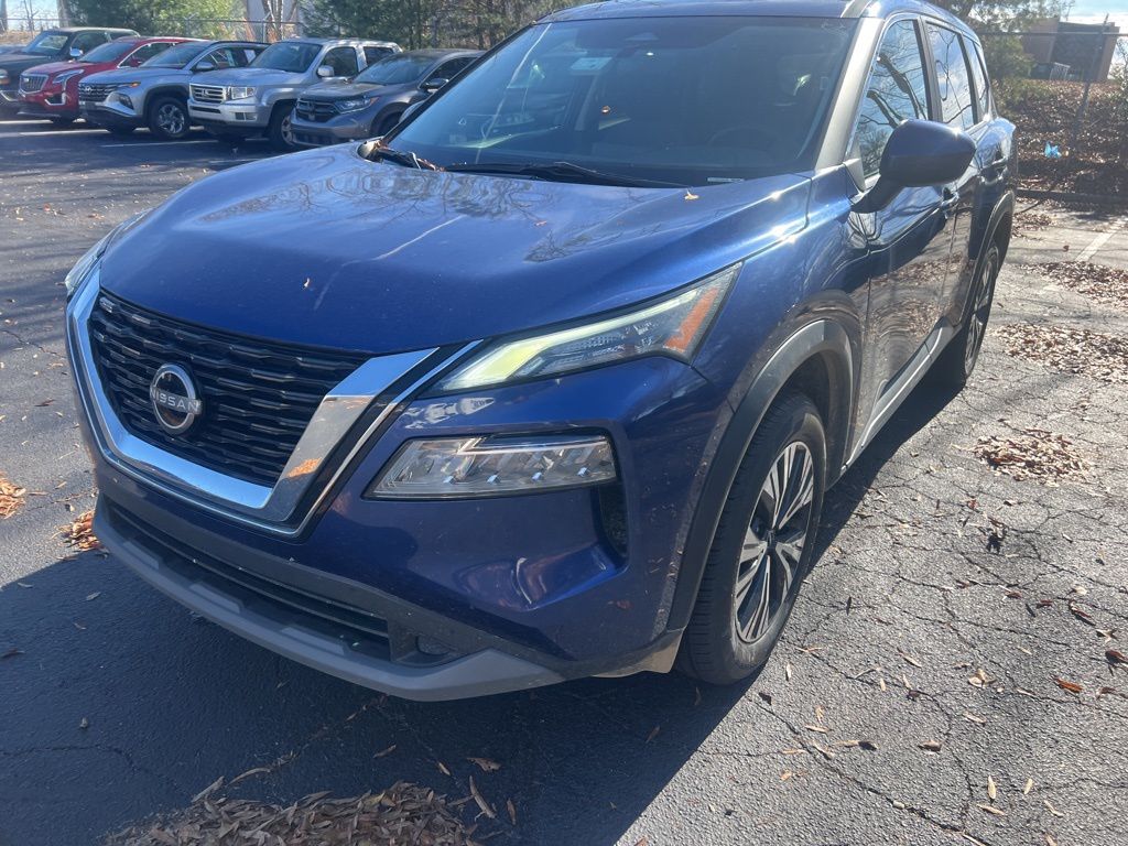 2023 Nissan Rogue SV's photo