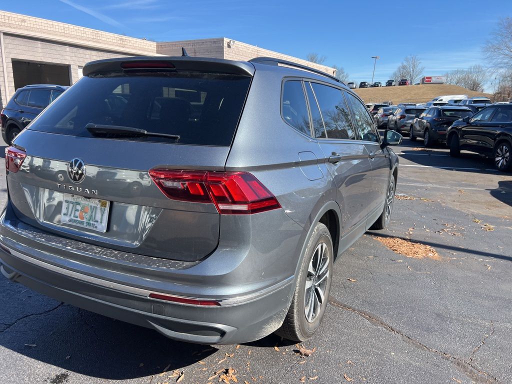 Thumbnail: 2024 Volkswagen Tiguan - 5